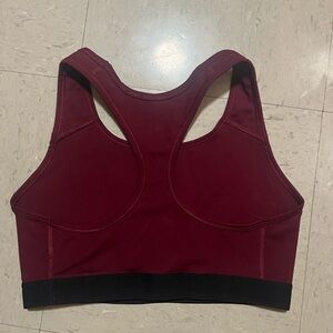 Nike Swoosh Sports Bra